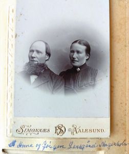 Anne og Jørgen Ingebrigt Karolus Larsgård